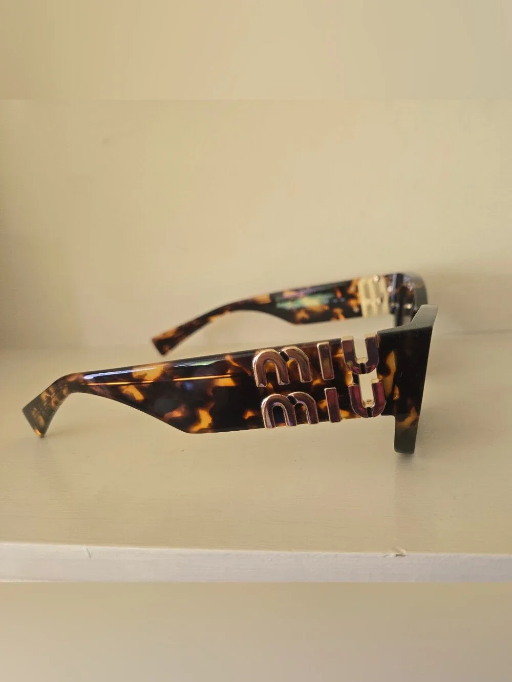 Miu Miu Tortoiseshell Rectangular Glimpse Sunglasses - Brown/Black 55-22-135
